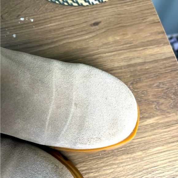 WOMEN'S JOAN OF ARCTIC™ WEDGE III CHELSEA BOOTIE - Picture 4 of 7